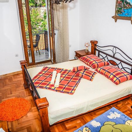 Guest House Alea Улцинь Экстерьер фото
