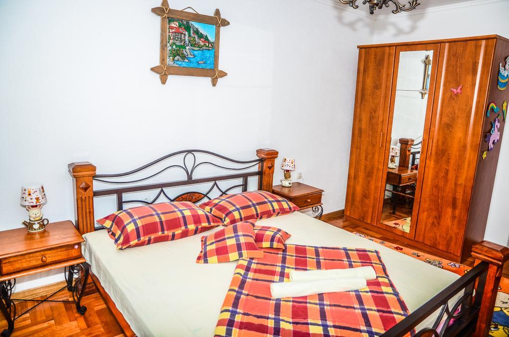 Guest House Alea Улцинь Экстерьер фото