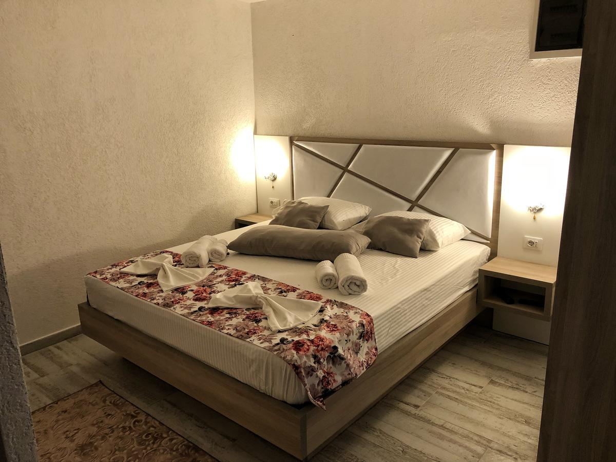 Guest House Alea Улцинь Экстерьер фото