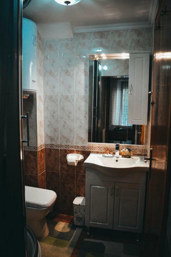 Guest House Alea Улцинь Экстерьер фото