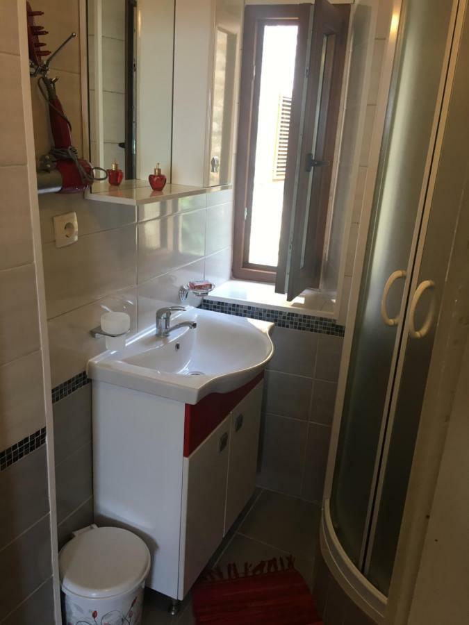 Guest House Alea Улцинь Экстерьер фото